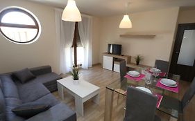 Apartamento turisticos Puente Romano P3 2-A